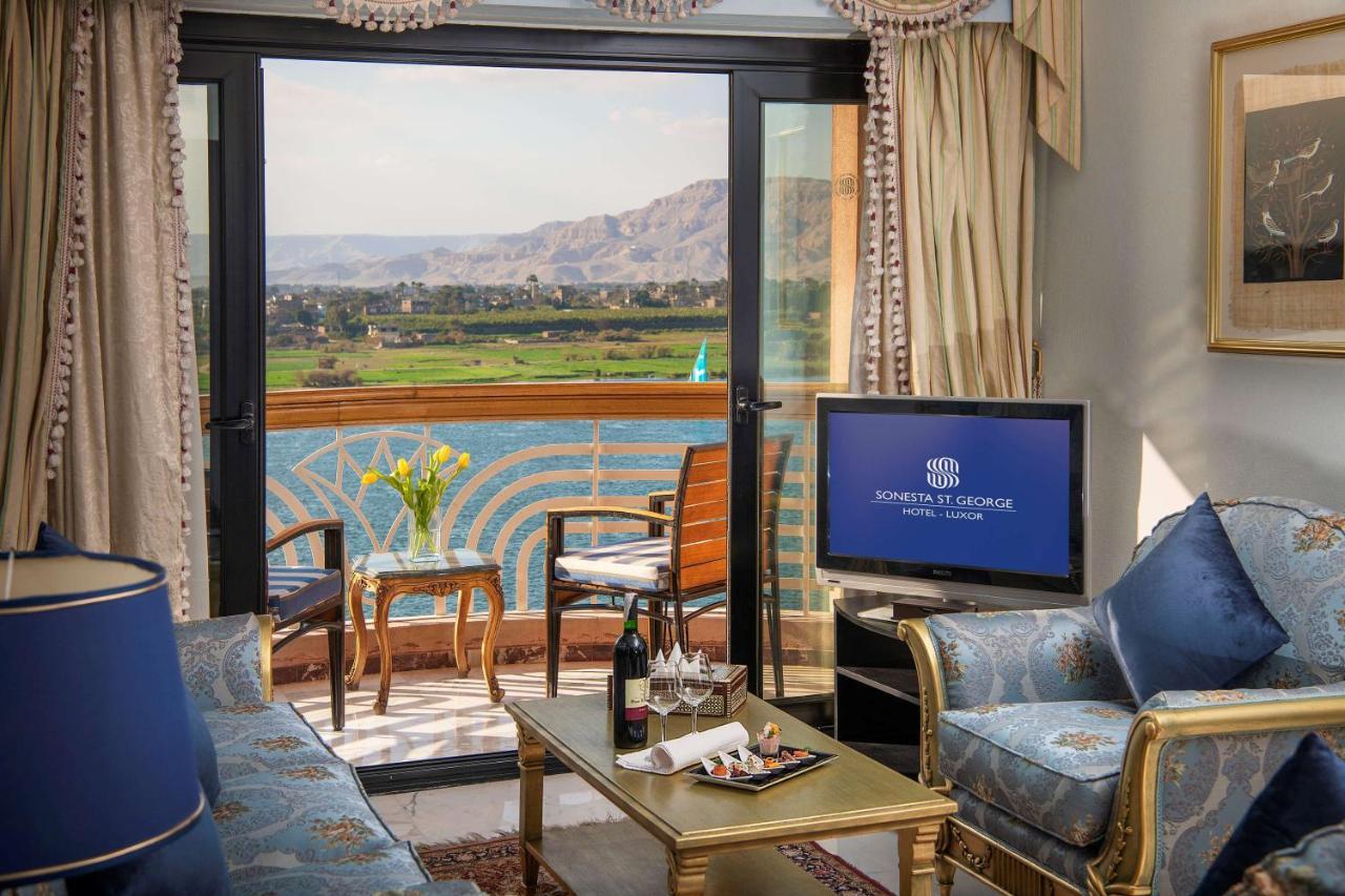 לוקסור Sonesta St. George Hotel - Convention Center מראה חיצוני תמונה A suite at the Dead Sea resort