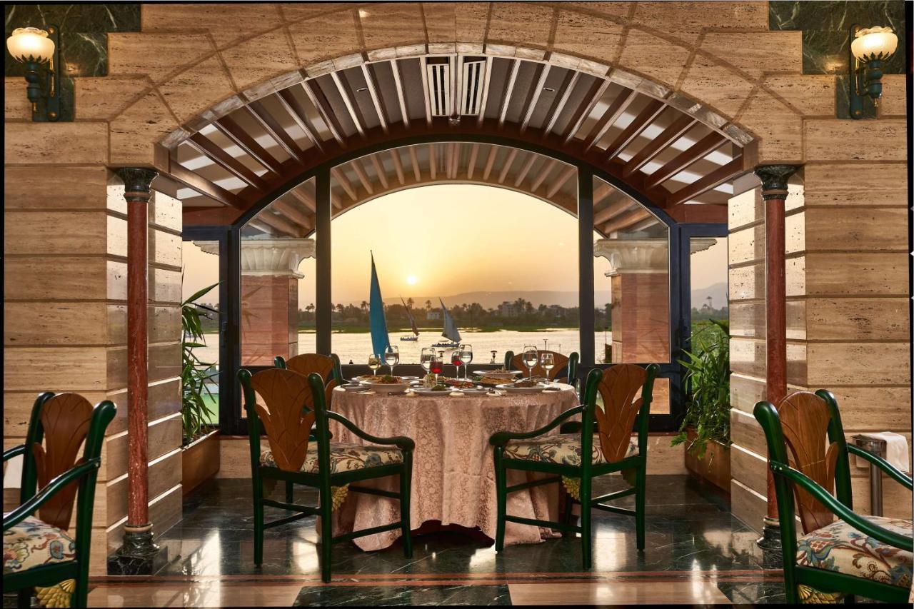לוקסור Sonesta St. George Hotel - Convention Center מראה חיצוני תמונה The Nile View Restaurant
