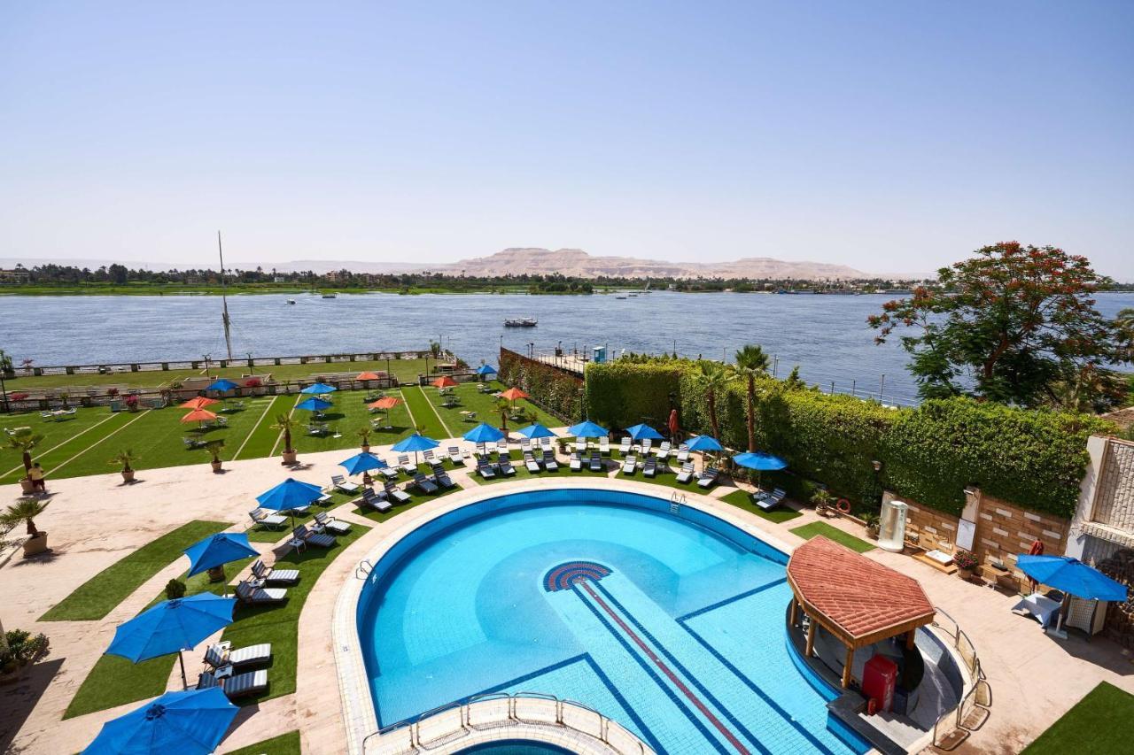לוקסור Sonesta St. George Hotel - Convention Center מראה חיצוני תמונה The Nile at the Four Seasons Hotel, Cairo